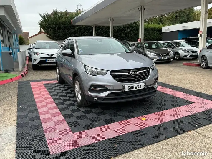 Opel Grandland X 2019 photo 3