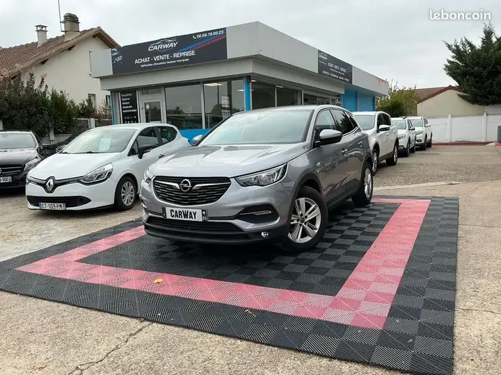 Opel Grandland X 2019 photo 2