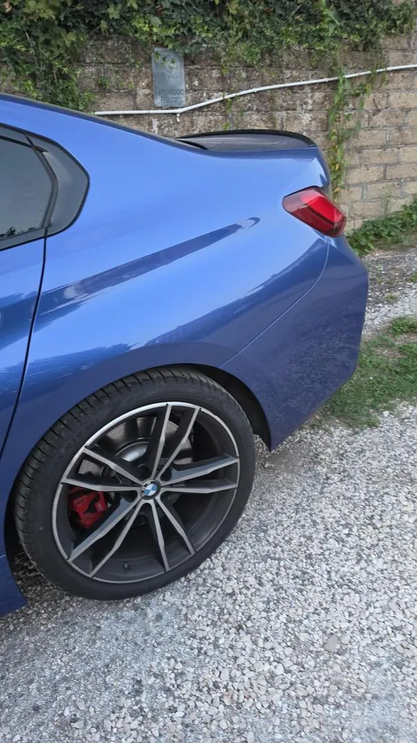 BMW 3 Series 2022 photo 3