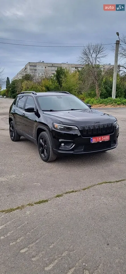 Jeep Cherokee 2019 photo 3