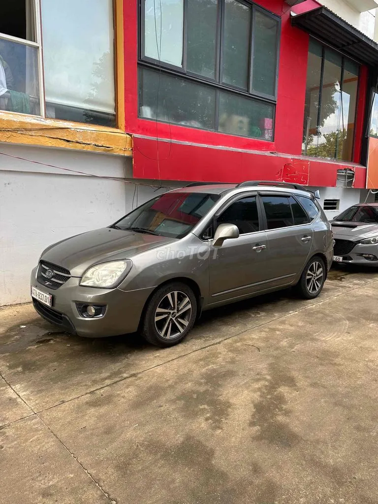 Kia Carens 2009 photo 3