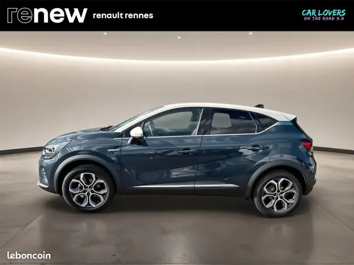Renault Captur 2023 photo 2