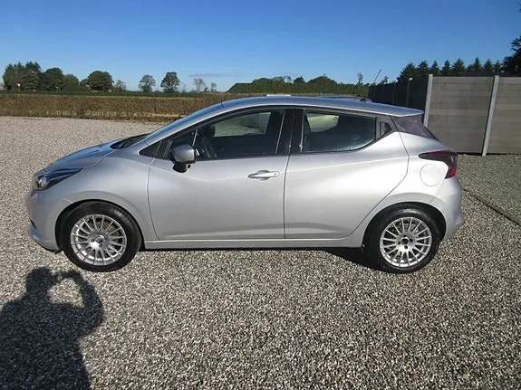 Nissan Micra 2018 photo 2