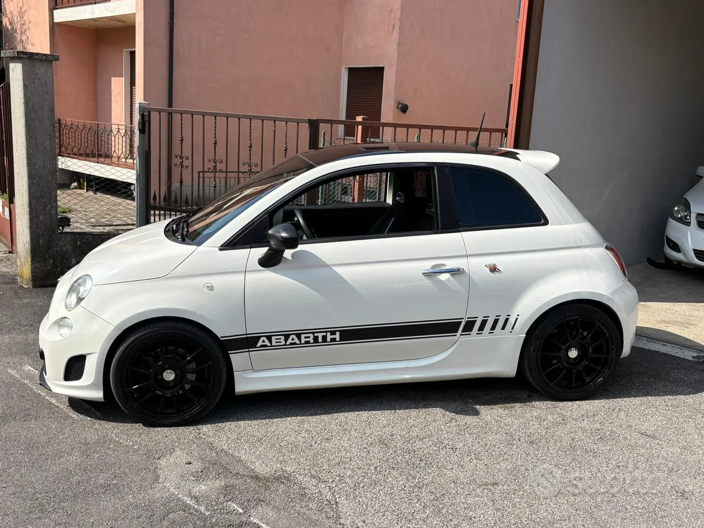 Abarth 500 2015 photo 3