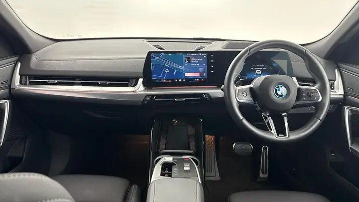 BMW Ix2 2025 photo 4