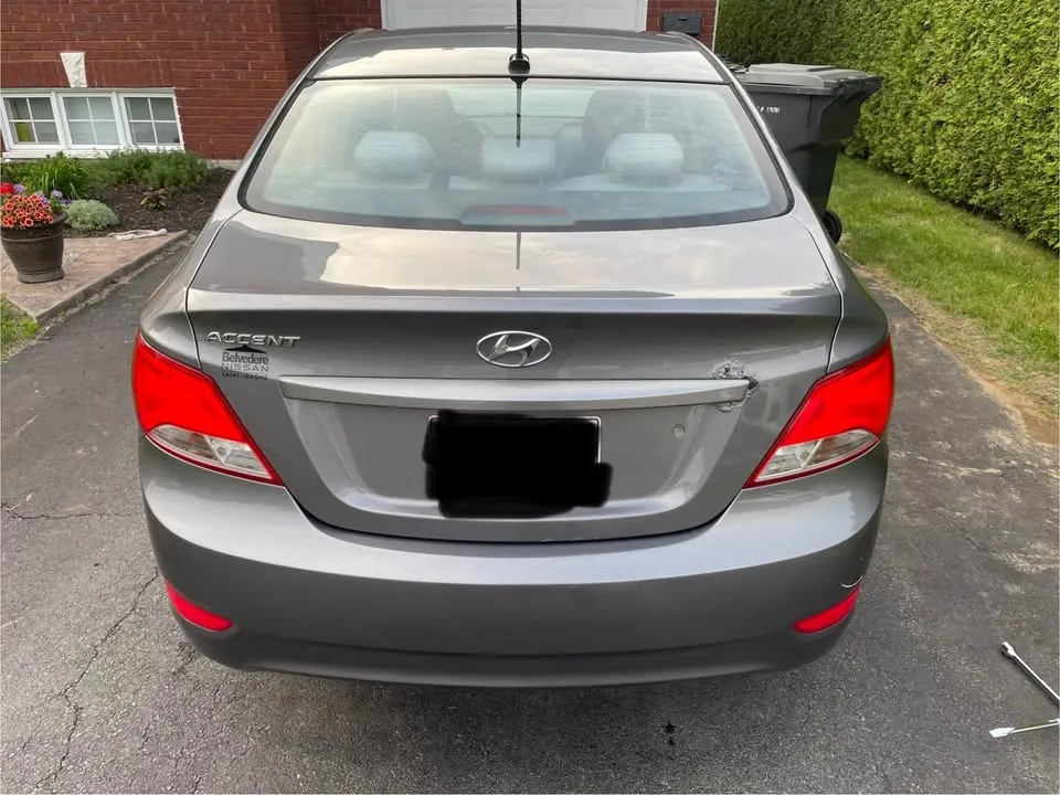 Hyundai Accent 2015 photo 2