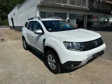 Dacia Duster 2018 photo 2
