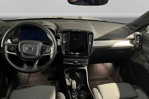 Volvo Xc40 2025 photo 5