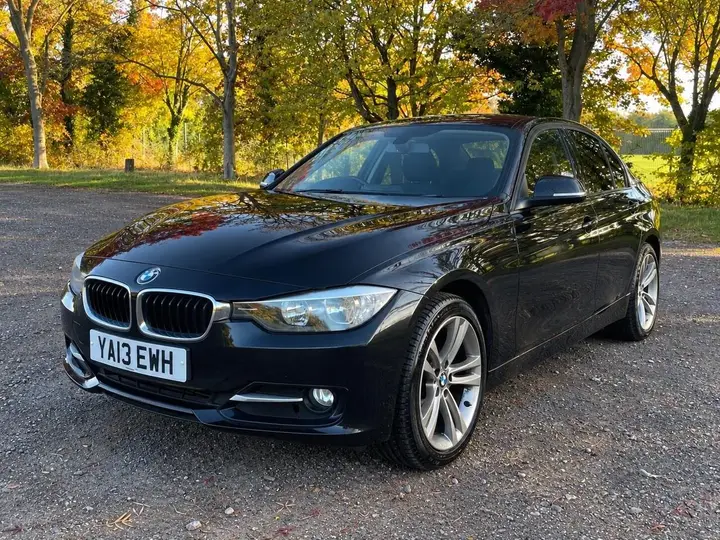 BMW 3 Series 2013 photo 5