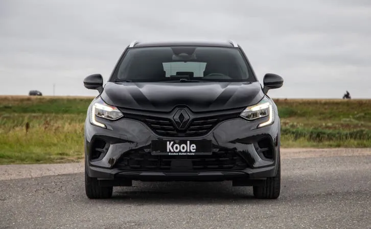 Renault Captur 2023 photo 3