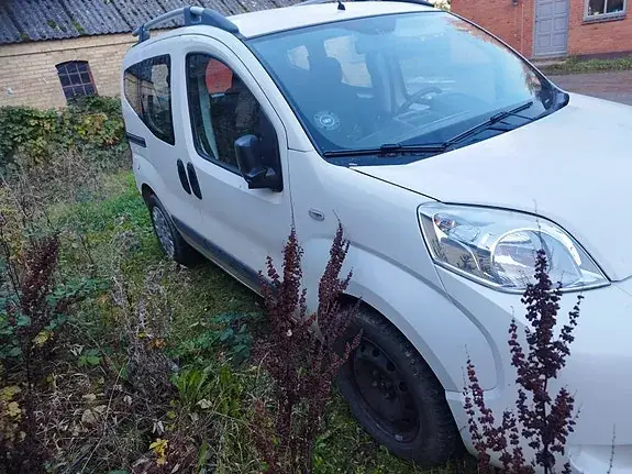 Fiat Qubo 2014 photo 2
