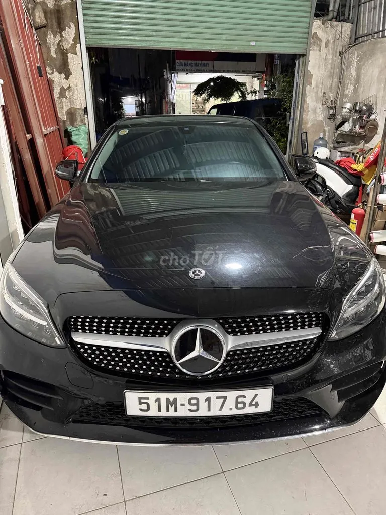 Mercedes-Benz C180