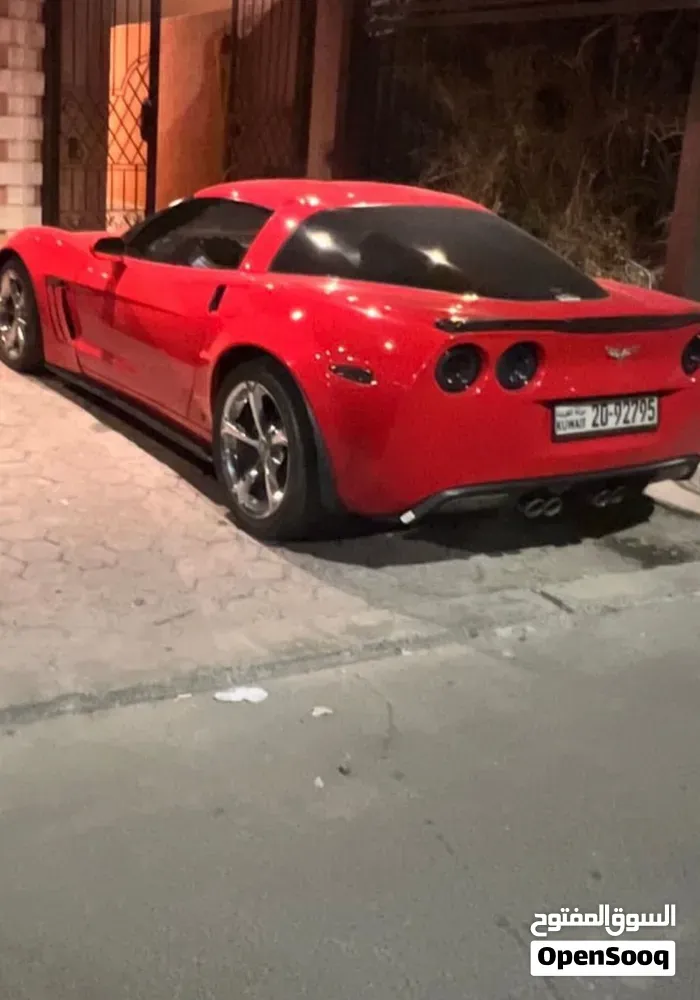 Chevrolet Corvette 2010 photo 2