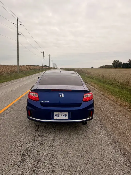 Honda Accord 2015 photo 3
