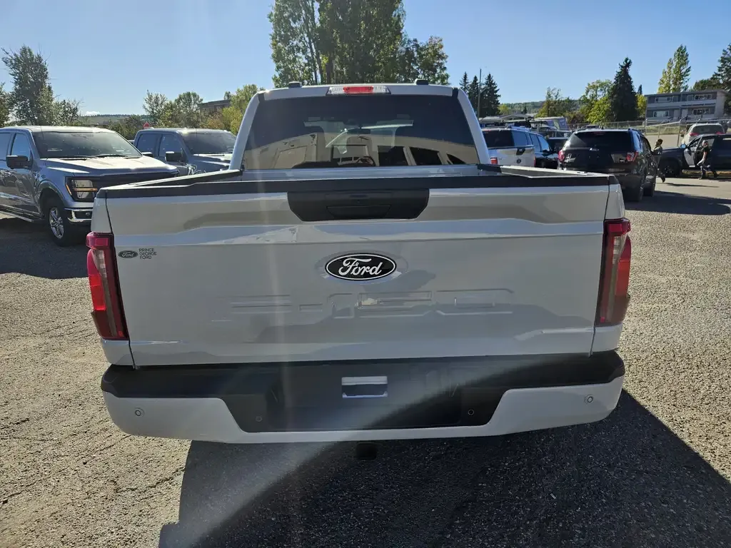 Ford F-150 2026 photo 4
