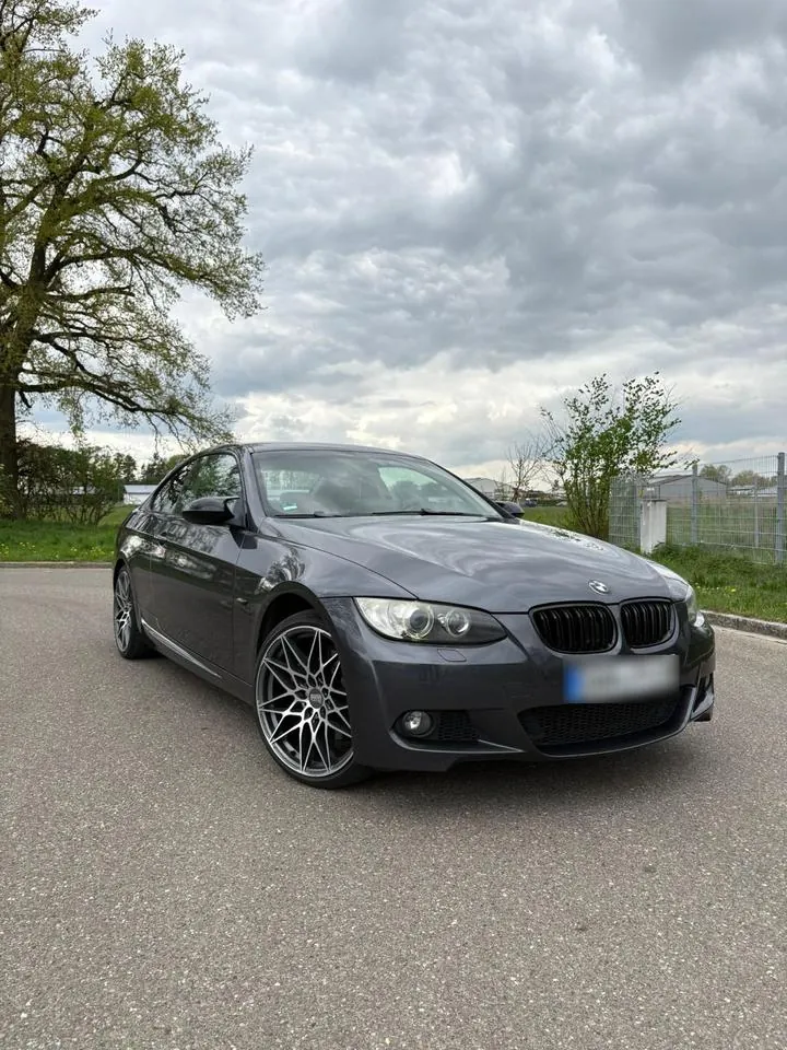 BMW 325I