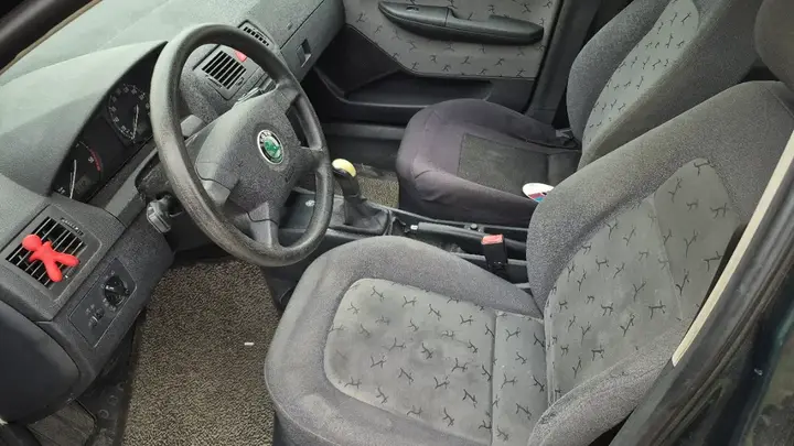 Skoda Fabia 2001 photo 3