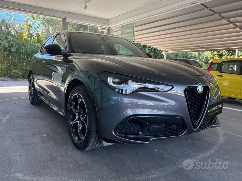 Alfa Romeo Stelvio 2023 photo 5