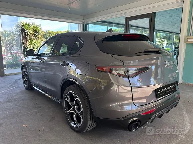Alfa Romeo Stelvio 2023 photo 3