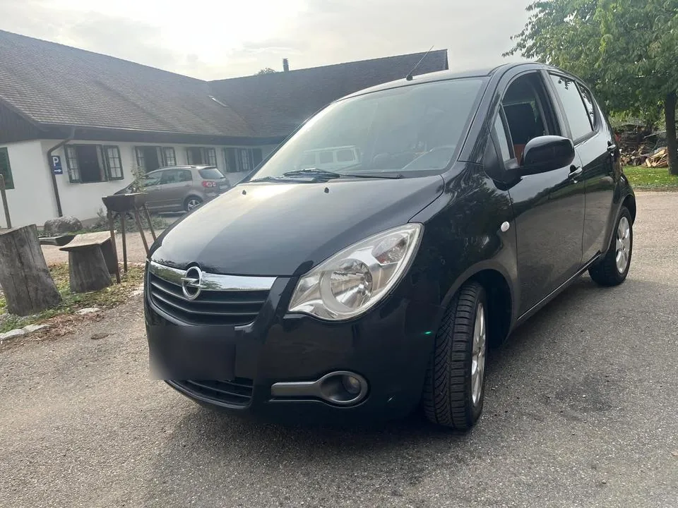 Opel Agila