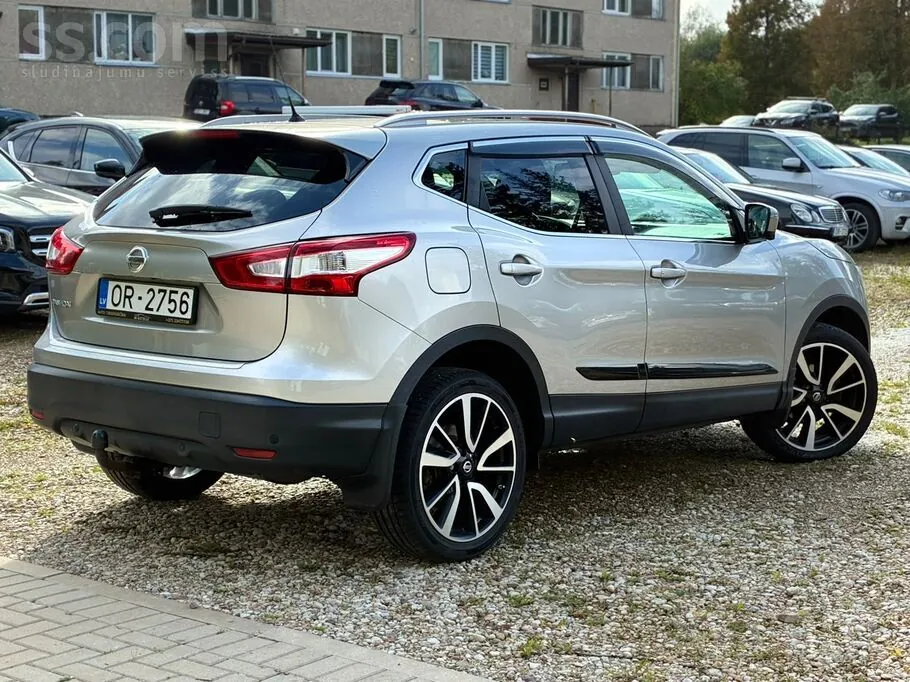Nissan Qashqai 2014 photo 3
