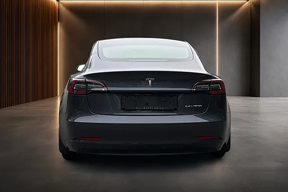 Tesla Model 3 2021 photo 4