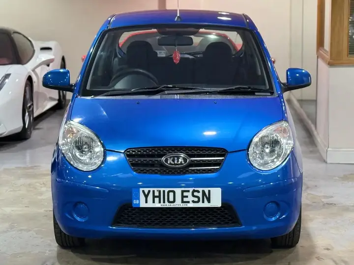 Kia Picanto 2010 photo 2