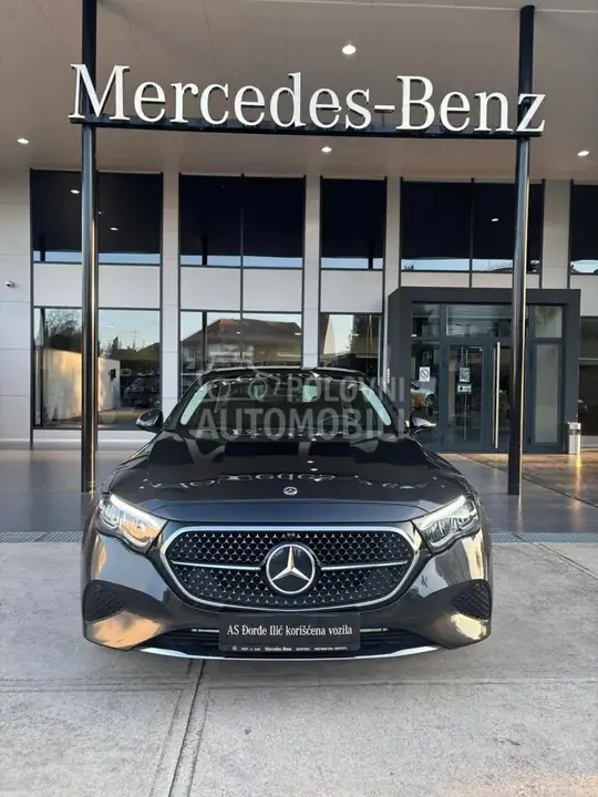 Mercedes-Benz E 220 2025 photo 3