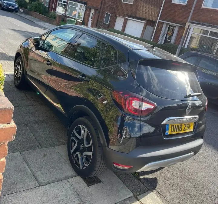 Renault Captur 2018 photo 3