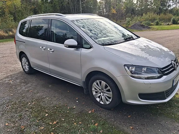 Volkswagen Sharan 2013 photo 3