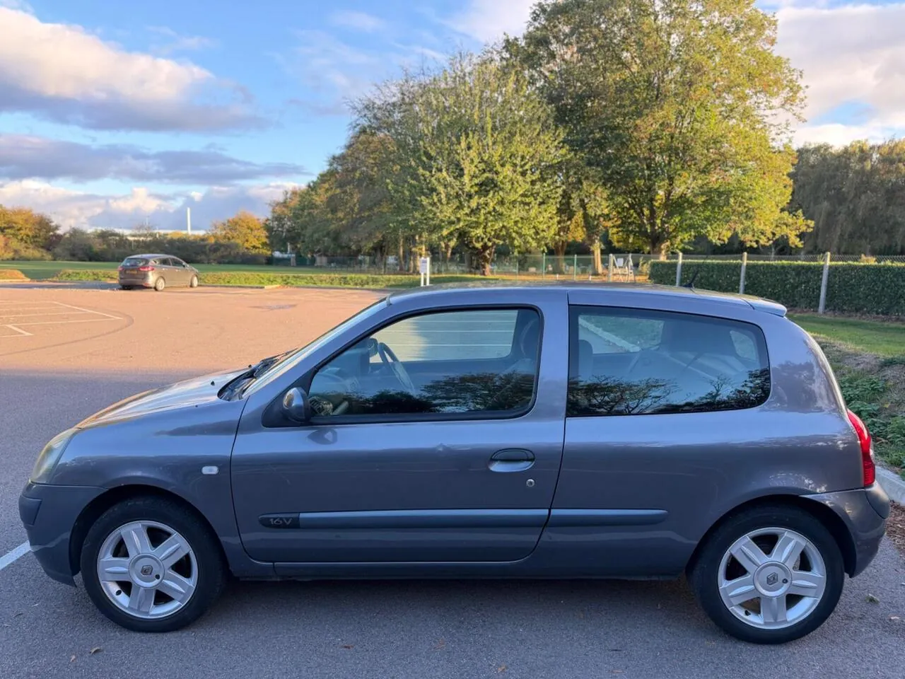 Renault Clio 2006 photo 5