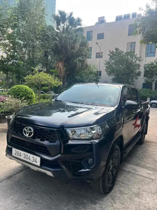 Toyota Hilux 2025 photo 2