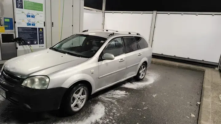 Chevrolet Nubira 2009 photo 2