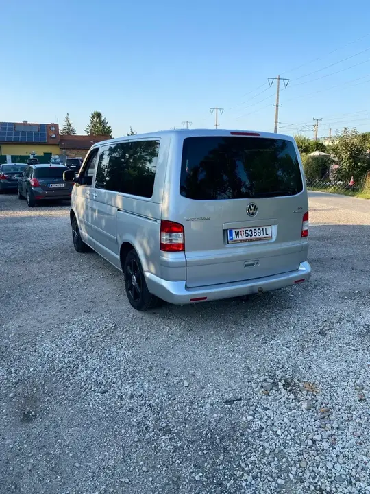 Volkswagen Multivan 2007 photo 3
