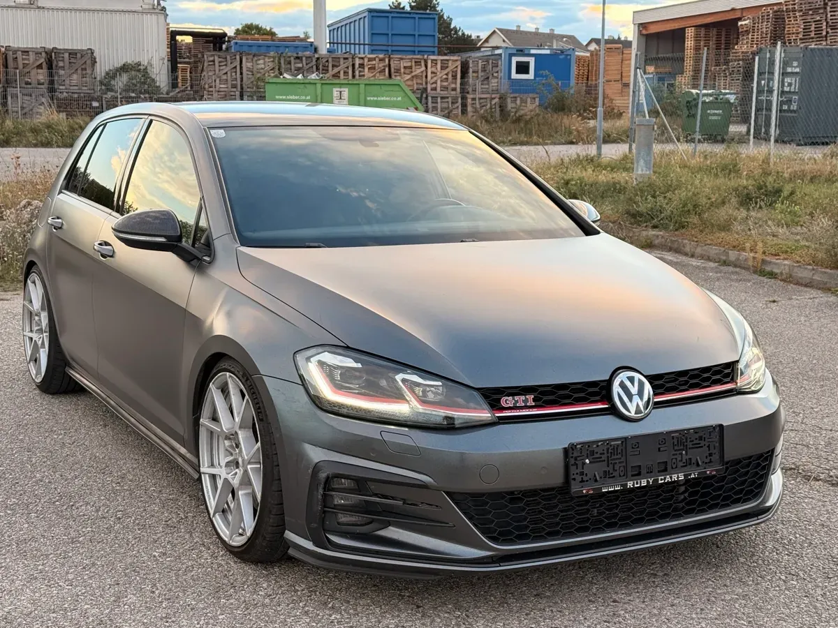 Volkswagen Golf 2017 photo 3