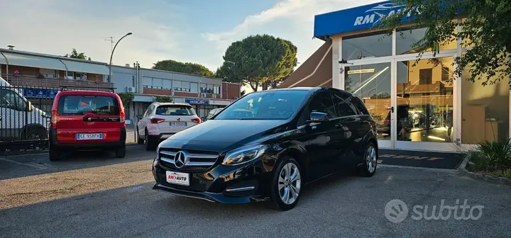 Mercedes-Benz B 180D