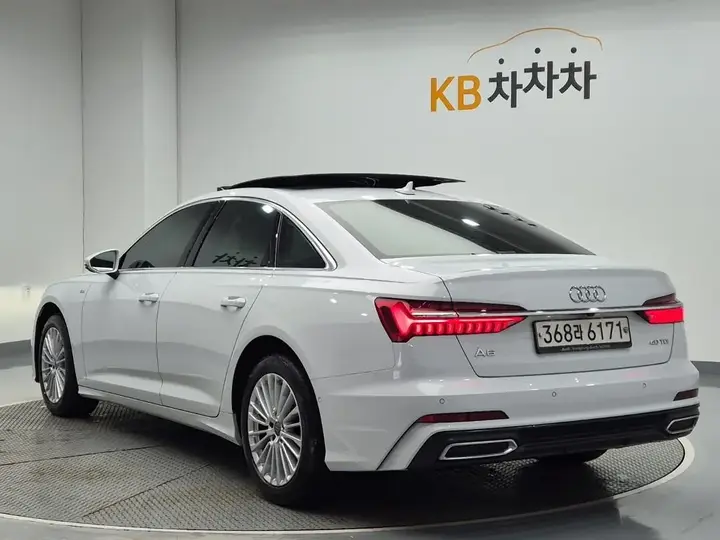 Audi A6 2020 photo 2