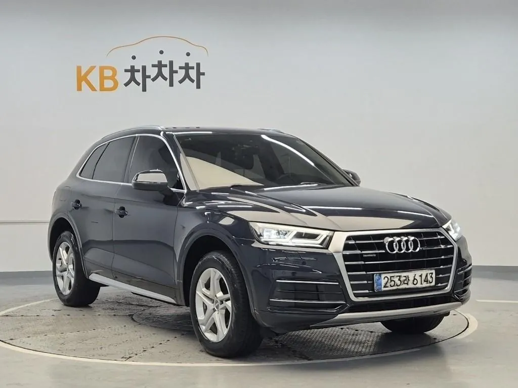 Audi Q5 2020 photo 4