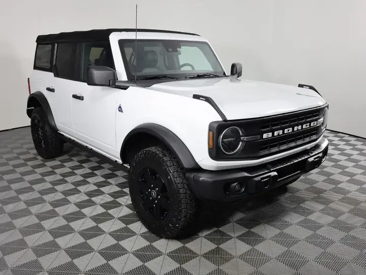 Ford Bronco 2022 photo 3