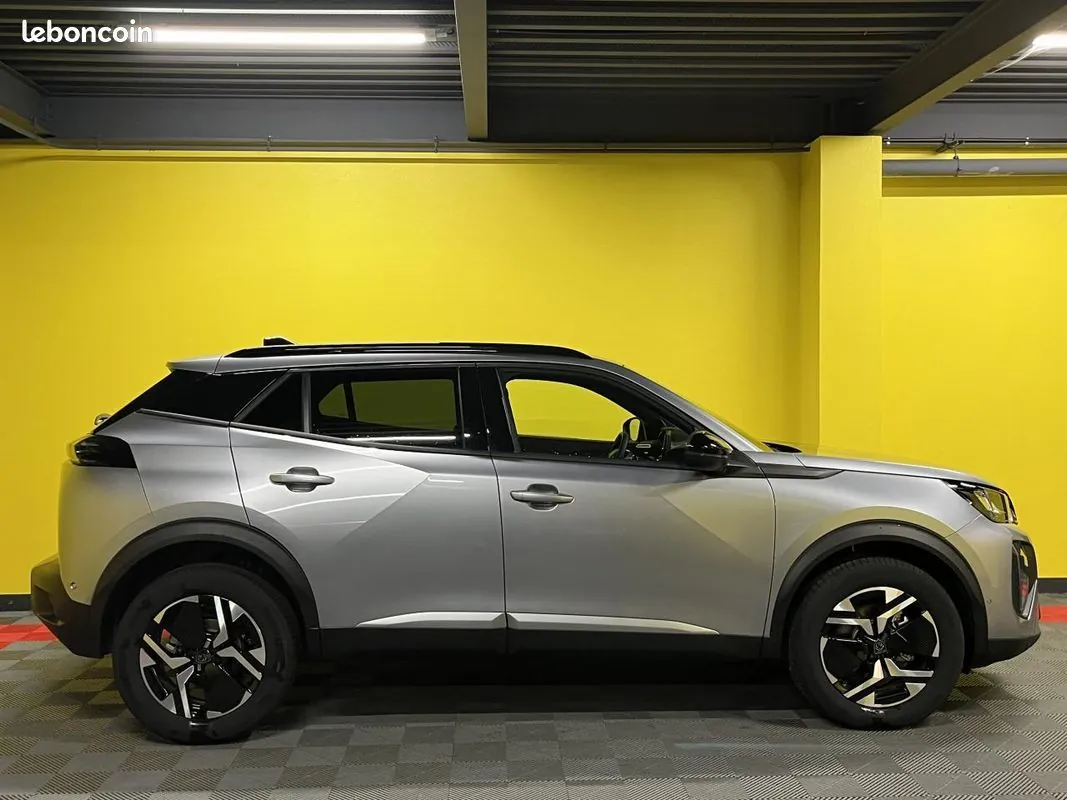 Peugeot 2008 2025 photo 4