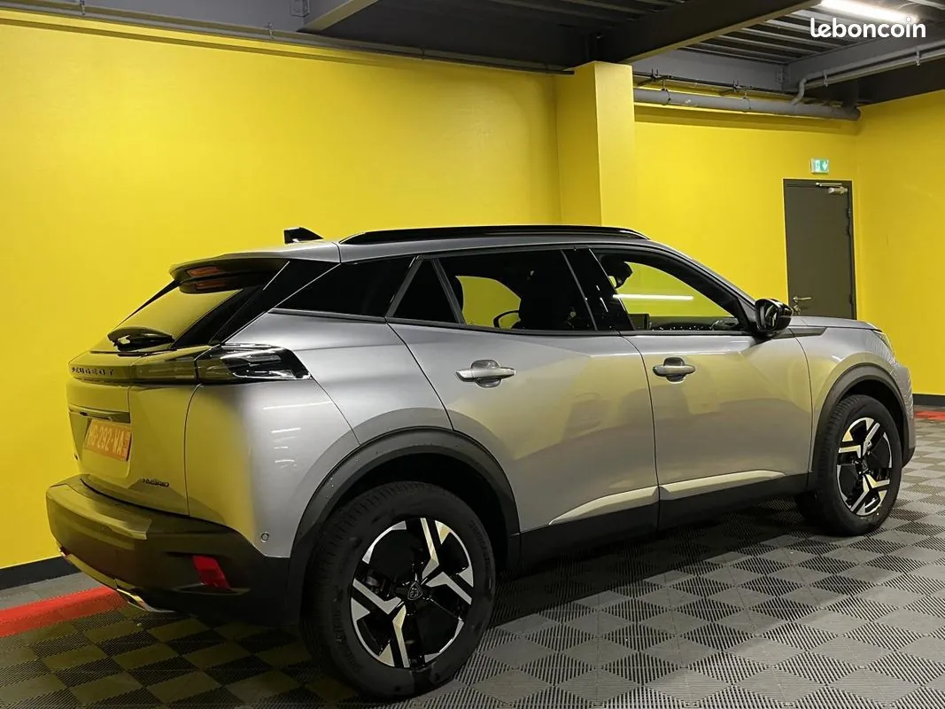 Peugeot 2008 2025 photo 5