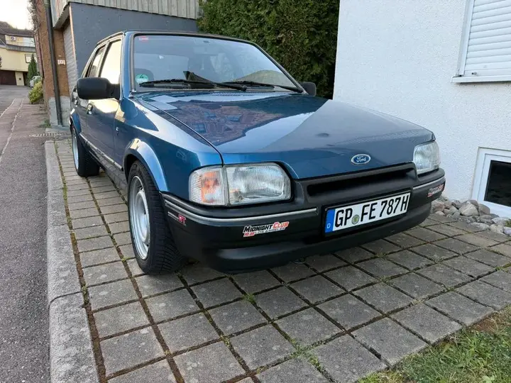 Ford Escort Mk4
