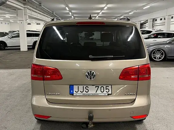 Volkswagen Touran 2013 photo 5