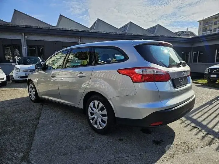 Ford Focus 2012 photo 5
