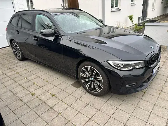 BMW 330I 2020 photo 3