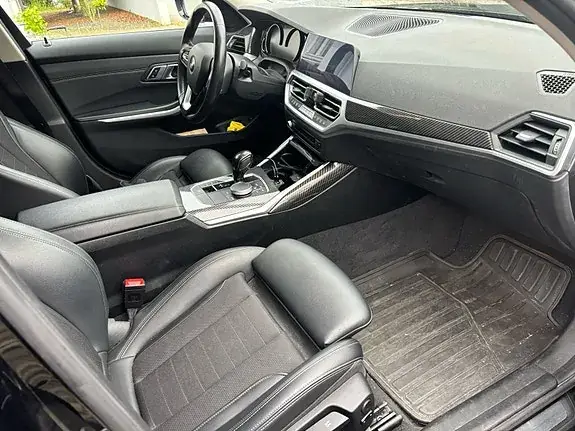 BMW 330I 2020 photo 4