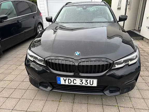 BMW 330I