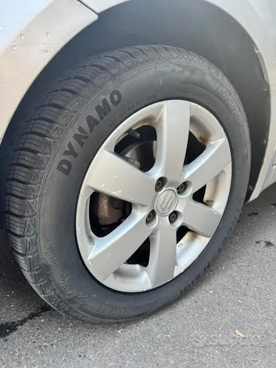 Suzuki Swift 2018 photo 3