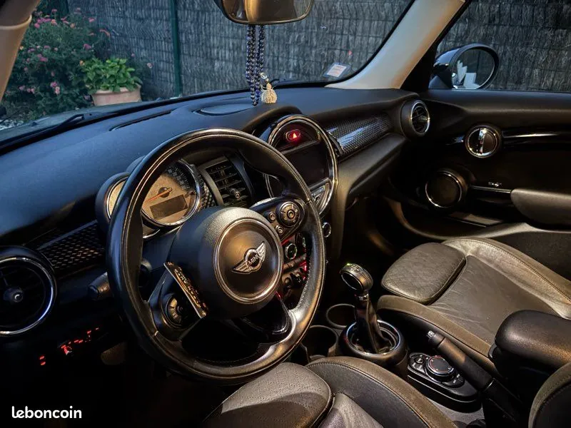Mini Mini Cooper S 2017 photo 2