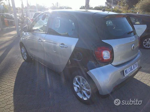 Smart Forfour 2016 photo 5
